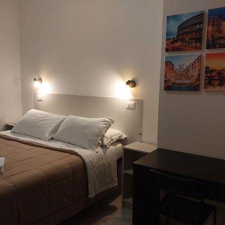 Modular King Suite - Intera Suite Vicino Aeroporto E Fiera Di Roma Fiumicino Luaran gambar